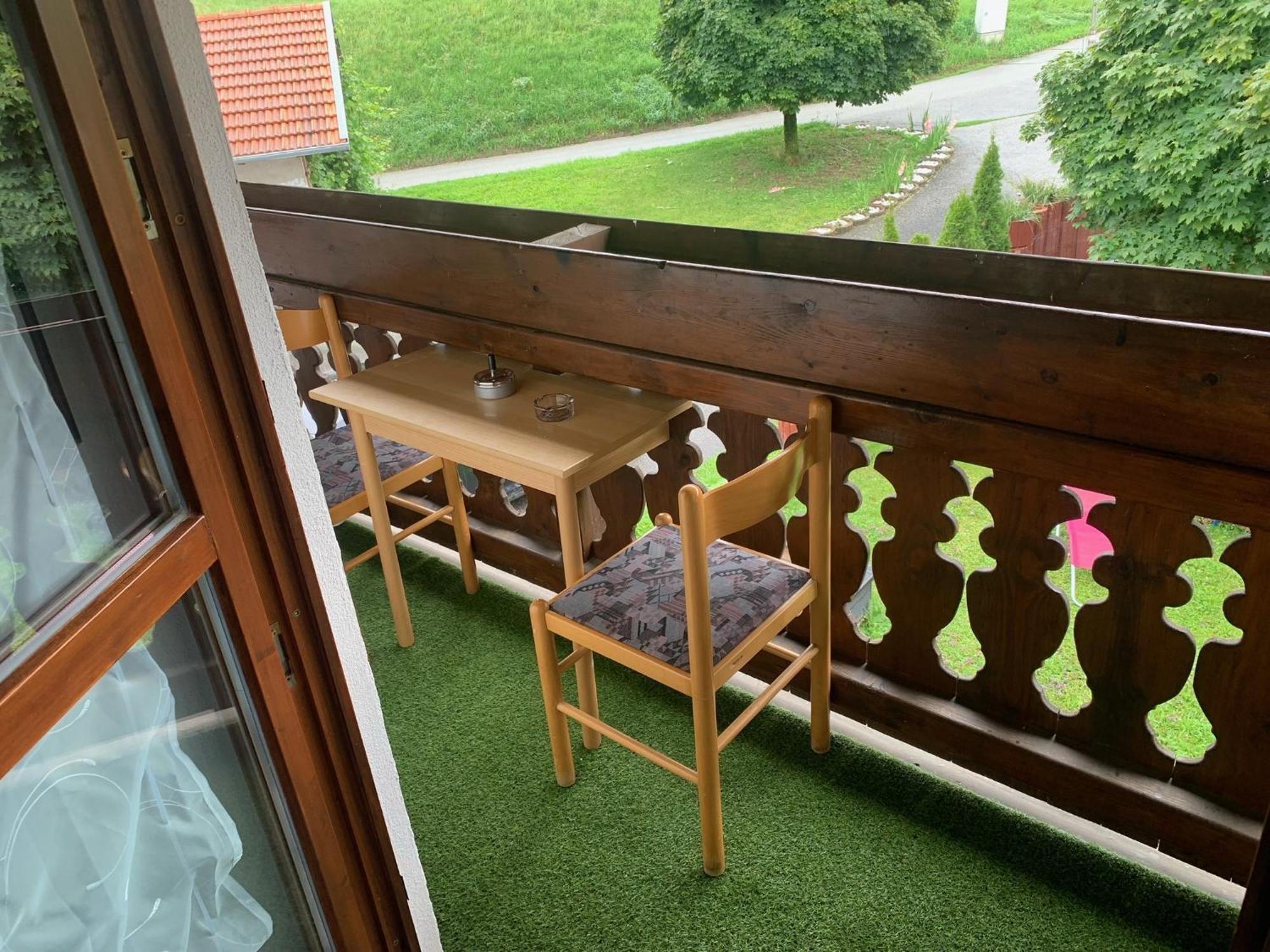Ferienwohnung Am Ponyhof Altotting Ngoại thất bức ảnh